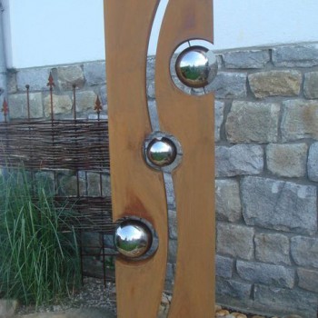 Triptech Ball Sculpture